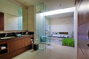 Seminyak Beach Villa