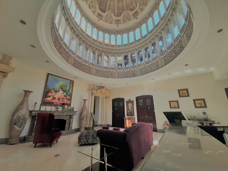The Palais Hotel Dago