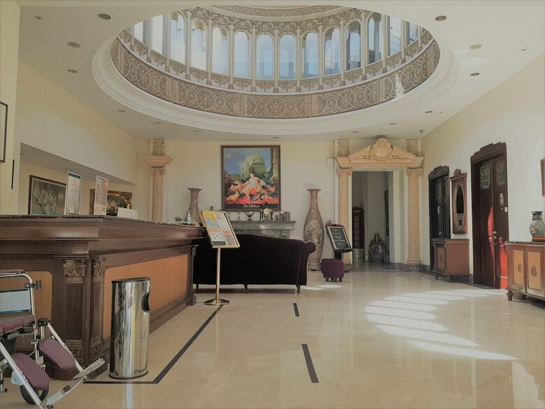 The Palais Hotel Dago