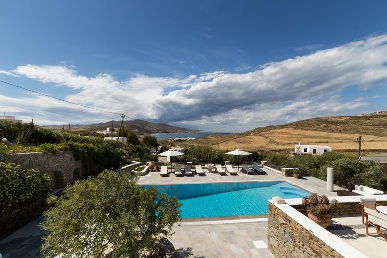 Hotel Galaxy Suites And Spa