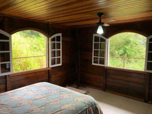 Hostal Floresta Tropical