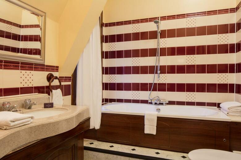 Hotel De Vere Dunston Hall