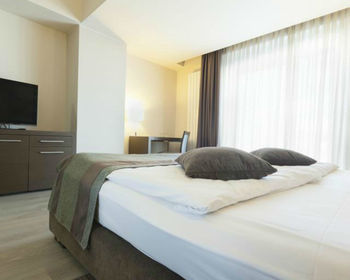 Hotel Dunalastair(.)
