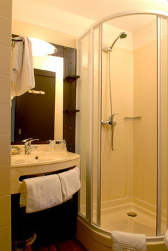 Balladins Arles Hotel