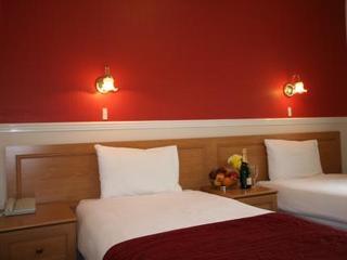 Grange Moor Hotel