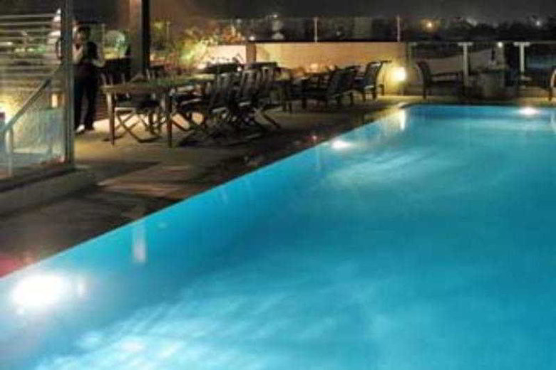 Central Park Hotel