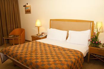 Central Park Hotel