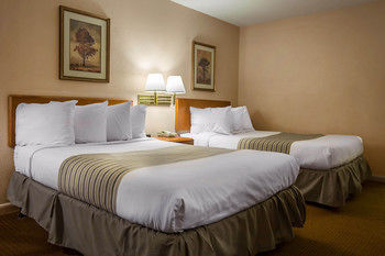 Hotel Econo Lodge Inn & Suites At Ft. Benning