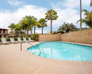 Hotel Rodeway Inn Near Legoland