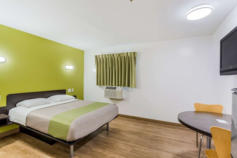 Hotel Suburban Extended Stay Bay Meadows