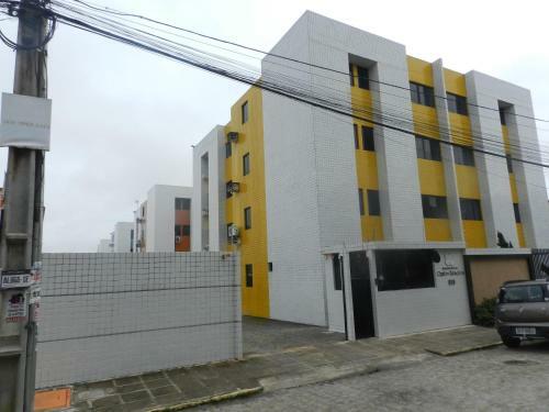 4 Estacoes: Lindo Apartamento No Catole