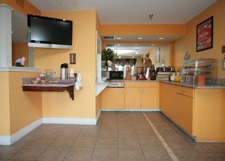 Hotel Econo Lodge & Suites