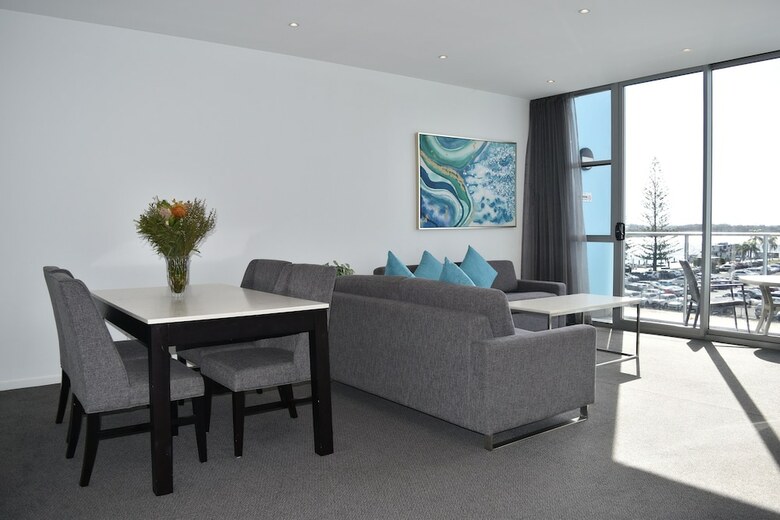 Hotel Mantra Quayside