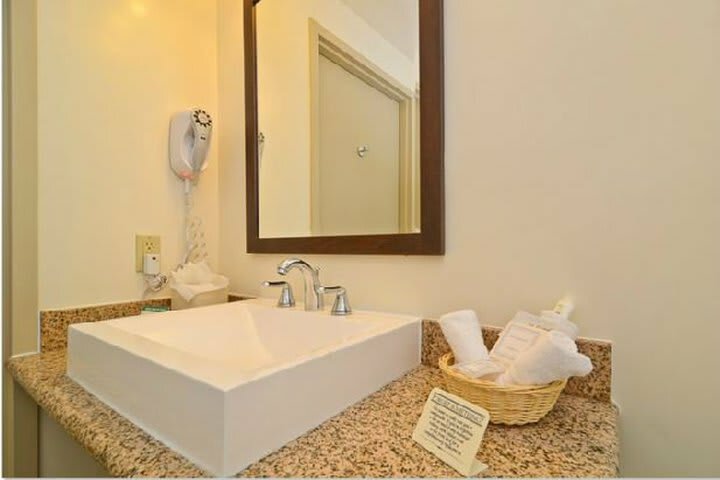 Clarion Hotel Downtown Oakland City Center