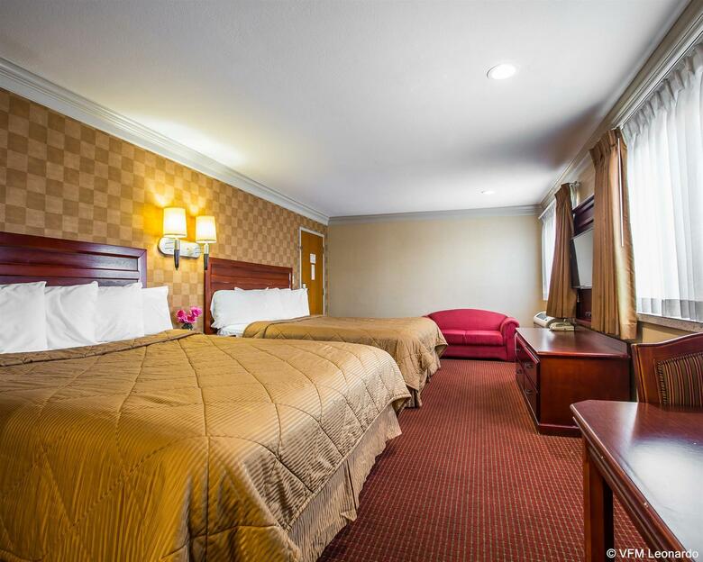 Hotel Rodeway Inn