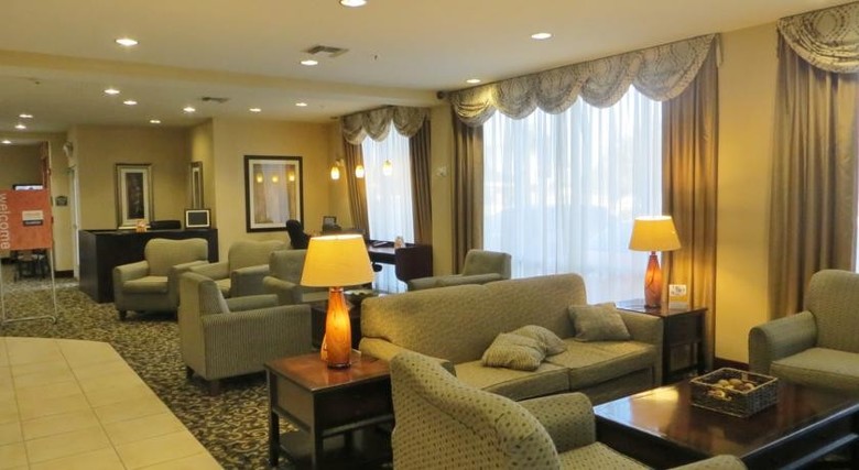 Hotel Comfort Suites Orlando Airport