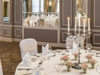 Hotel Mercure Castle