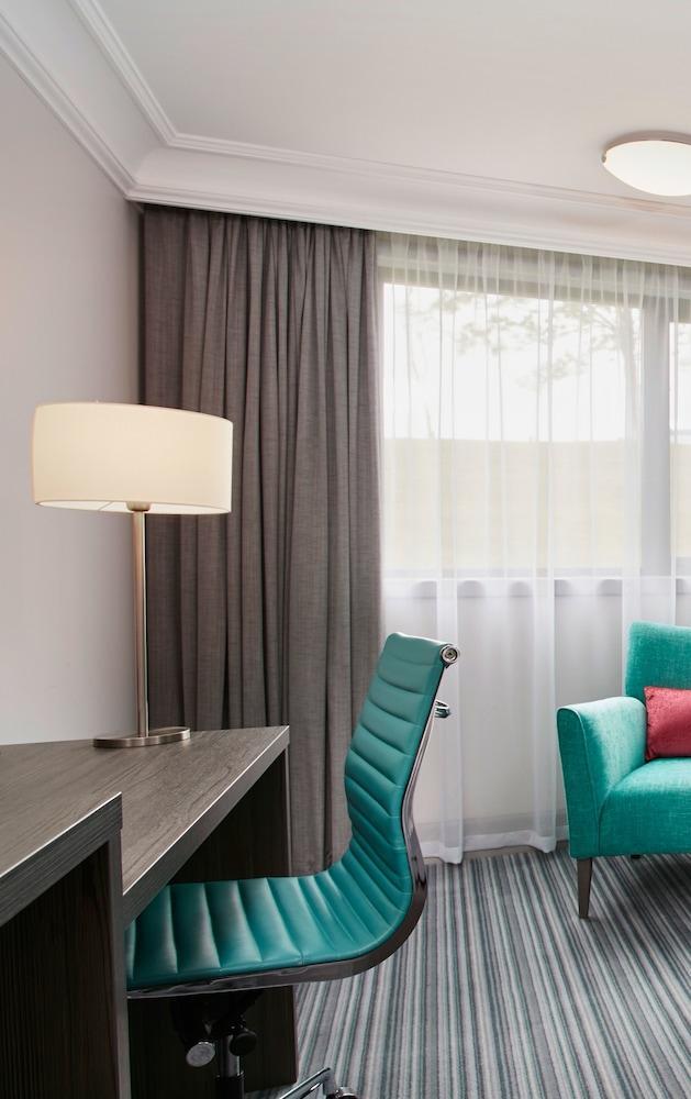 Hotel Thistle Aberdeen Airport