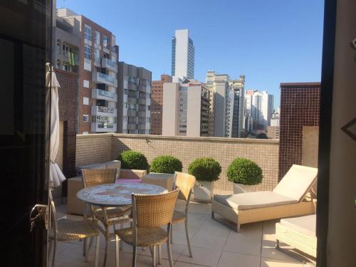 Apartamento Cobertura Fantastica No Centro/batel