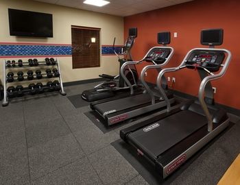 Hotel Hampton Inn And Suites-winston-salem/university