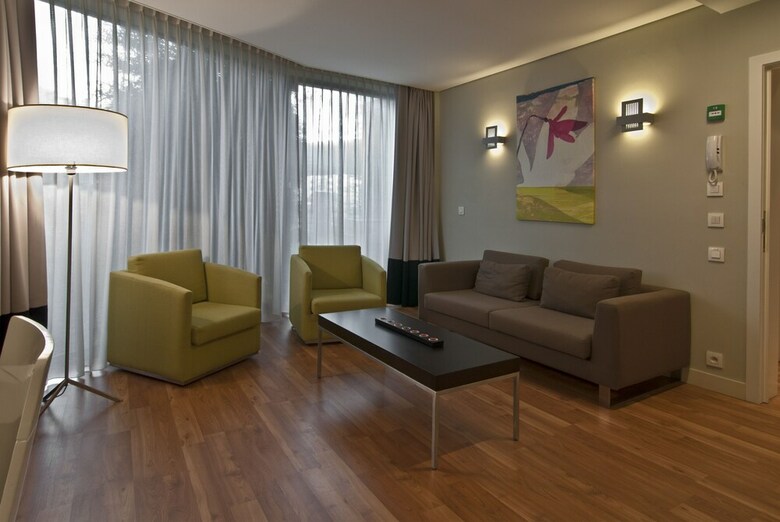 B-aparthotel Montgomery