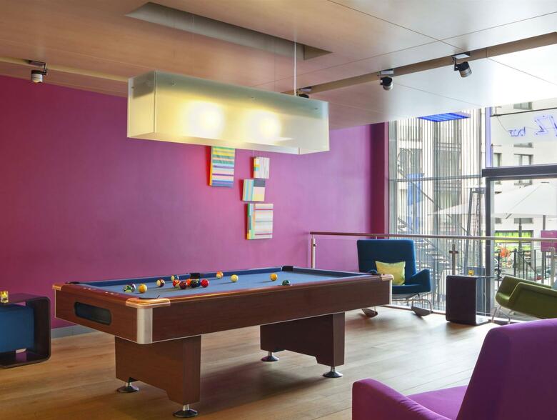 Hotel Aloft Brussels Schuman