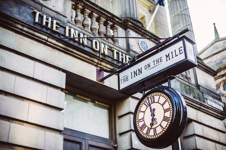 Bank Hotel