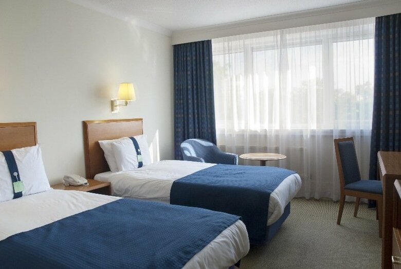 Hotel Holiday Inn Gatwick Airport