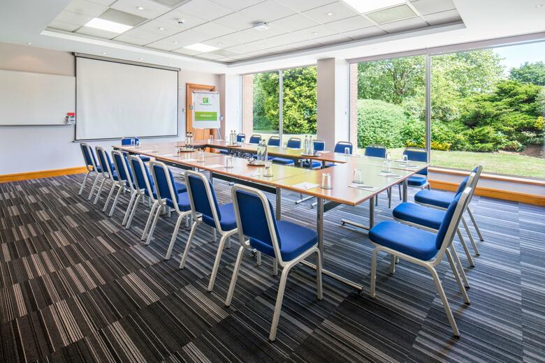 Hotel Holiday Inn Gatwick Airport