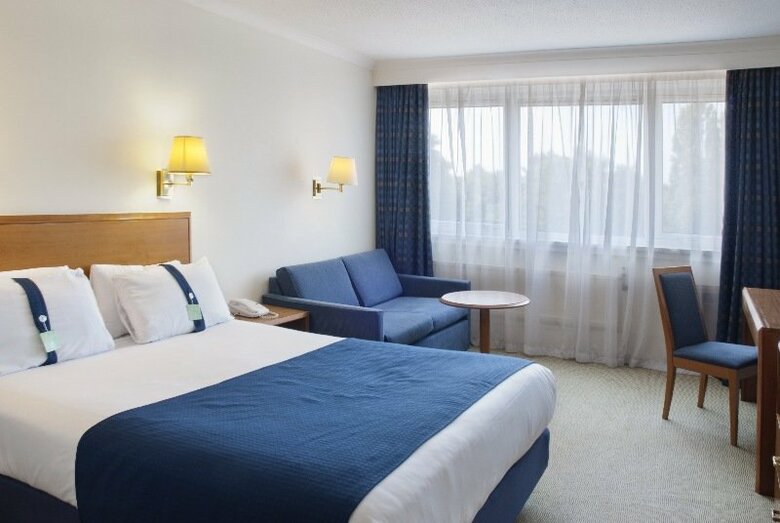 Hotel Holiday Inn Gatwick Airport