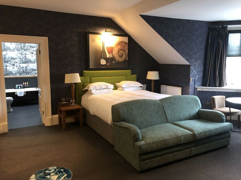 Hotel One Devonshire Gardens