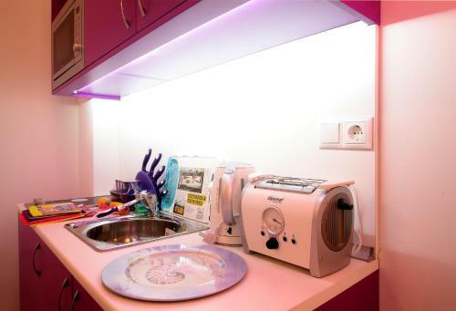 Apartamento Minismart Complex Rainbow Garden And Jacuzzi