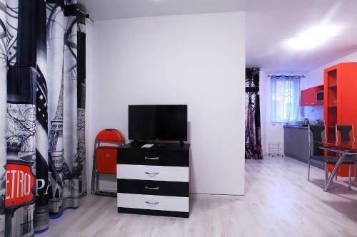 Apartamento Minismart Complex Rainbow Garden And Jacuzzi