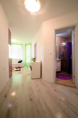 Apartamento Minismart Complex Rainbow Garden And Jacuzzi