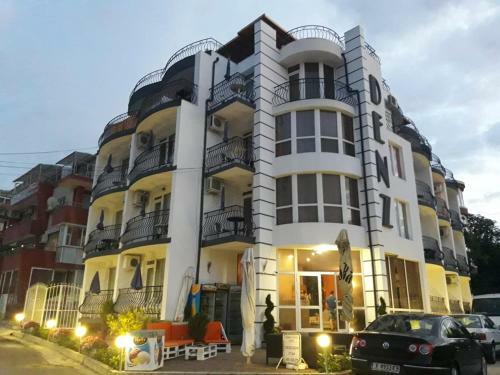 Hotel Denz