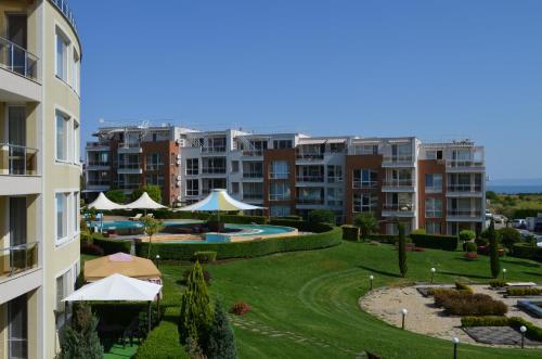 Sunny Island Apartment B33
