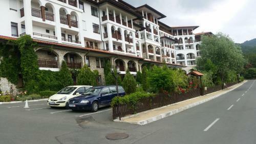 Apartment Orange Etara 3