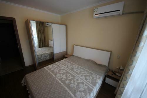 Menada Villa Astoria Apartments