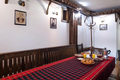Hostal ?????????? ????