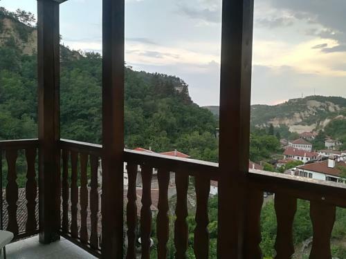 Hostal Manoleva House