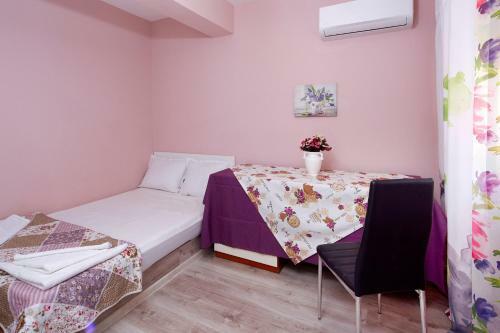 Feniks Apartments