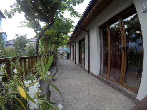 Anastasia Guest House
