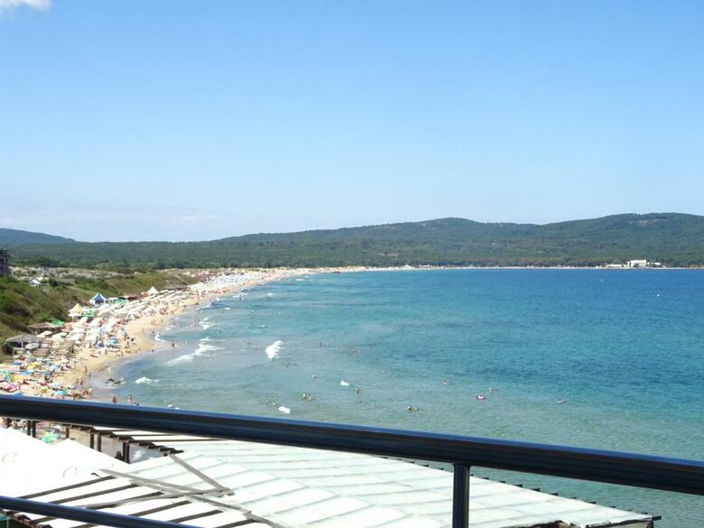 Hostal Dobrevi Guest House