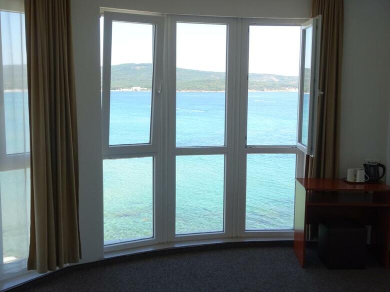 Hostal Dobrevi Guest House