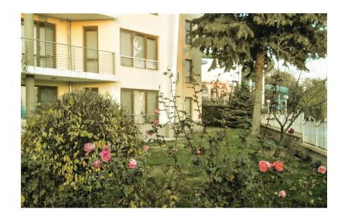 Two-bedroom Apartment In Ravda