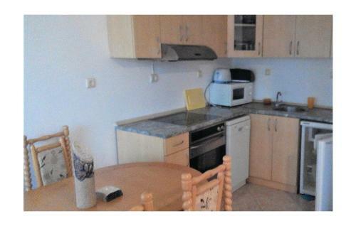 Two-bedroom Apartment In Ravda