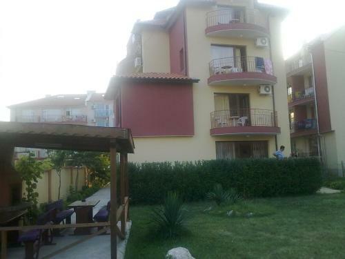 Hostal Guest House Radiana