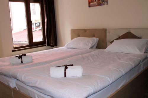 Family Hotel Square