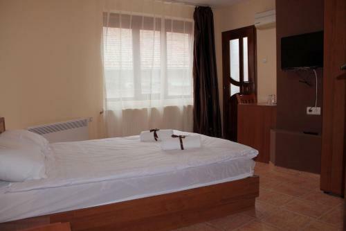 Family Hotel Square
