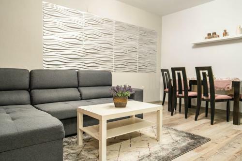 Babylon Apartment